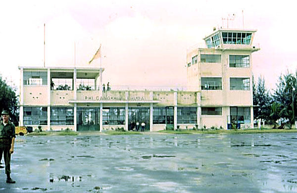 8thRRFS Phu Bai Airport -- 65